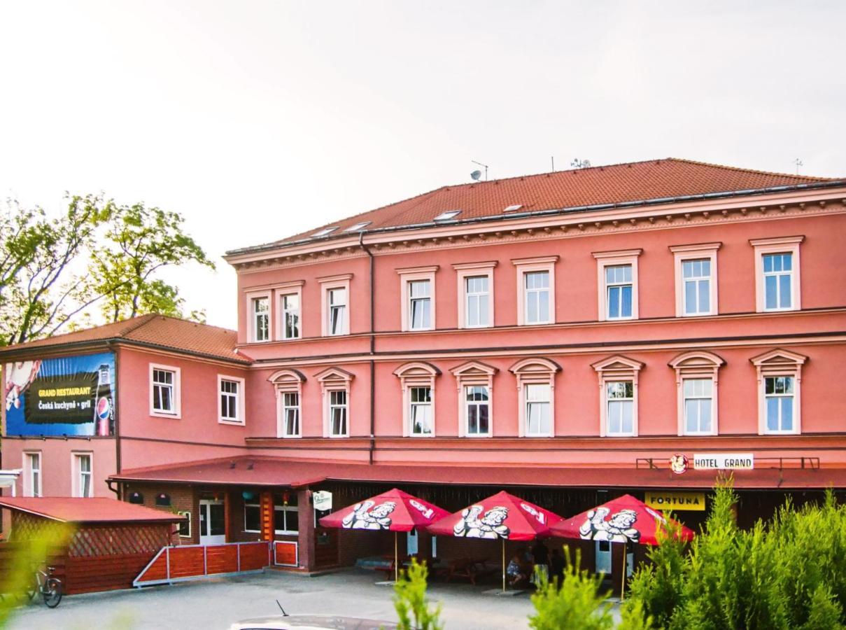 Grand Hotel Jaroměř Eksteriør bilde